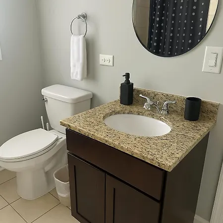 Cozy 1-bedroom - Sunnyside 2n Apartment Chicago