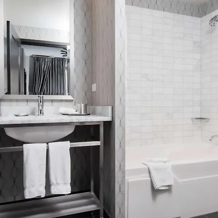 The Allegro Royal Sonesta Loop Chicago