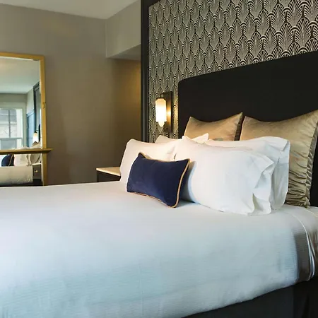 Hotel The Allegro Royal Sonesta Loop