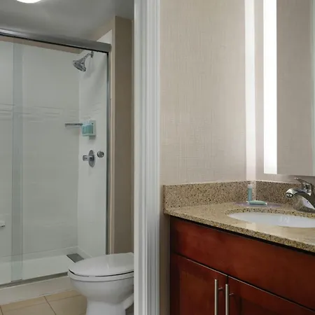 By Marriott Downtown/river North 3* Chicago