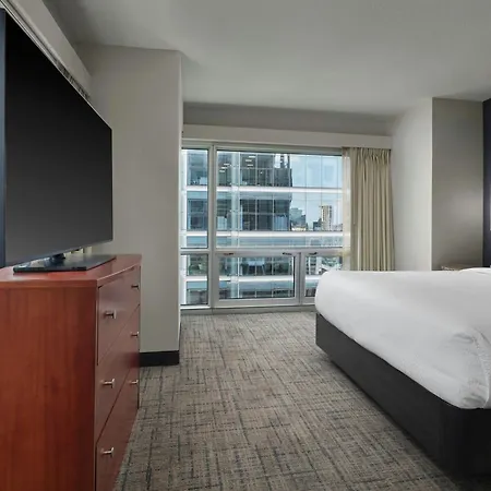 By Marriott Downtown/river North 3* Chicago