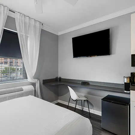 West Loop, Surestay Collection By Western