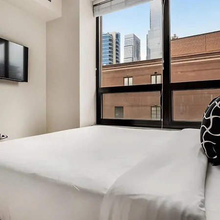 Boulevard 5 Minutes To Magnificent Mile And River North 06 Chicago