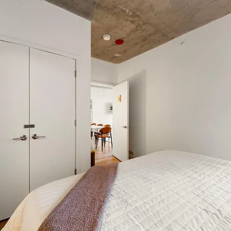 Family-sized 4br Luxury In Downtown *