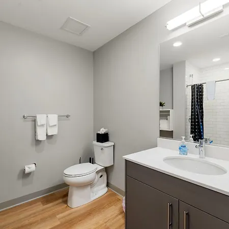 Hotel Family-sized 4br Luxury In Downtown Chicago