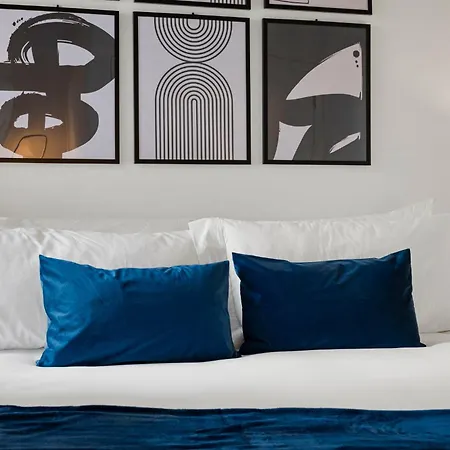 Corporate-friendly 4br Stylish & *