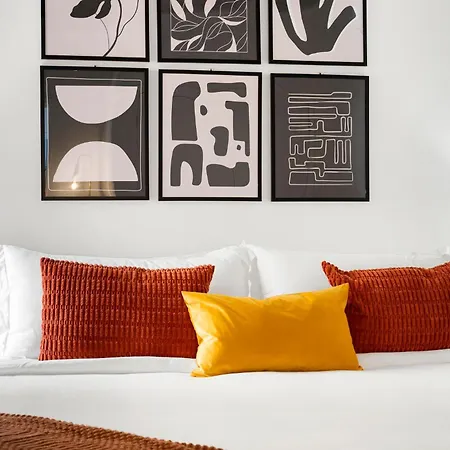 4br Modern Gem Sleek Bright & * Chicago