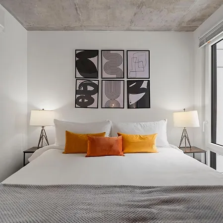 Hotel 4br Modern Gem Sleek Bright &