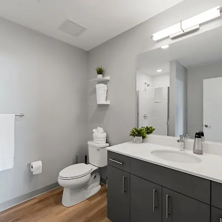 4br Modern Gem Sleek Bright & * Chicago