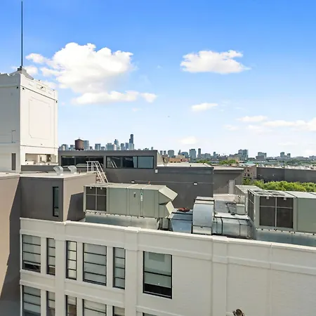 2br Escape Bright Sleek Spacious Hotel