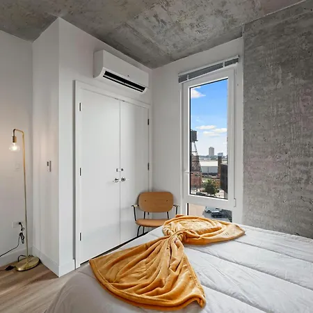 2br Escape Bright Sleek Spacious Hotel Chicago