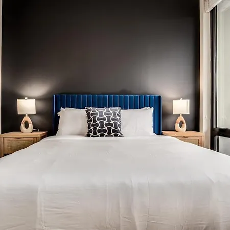 Apartment Boulevard 5 Mins To Riverwalk & Mag Mile 03 *