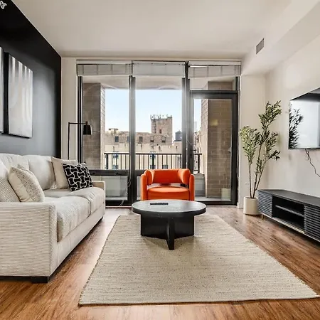 Apartment Boulevard 5 Mins To Riverwalk & Mag Mile 03