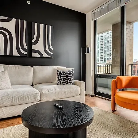 Boulevard 5 Mins To Riverwalk & Mag Mile 03 Apartment