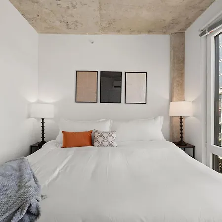3br Escape Bright Sleek Spacious *