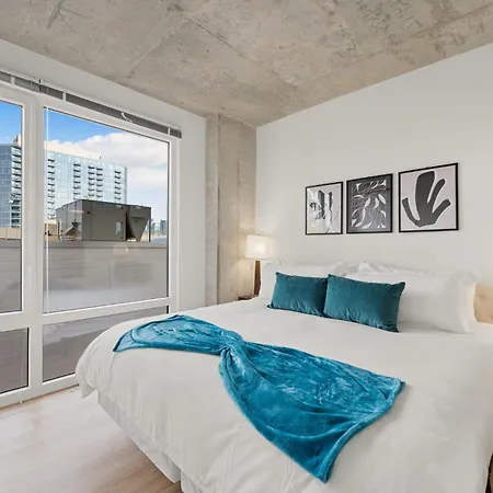 Hotel 3br Escape Bright Sleek Spacious Chicago