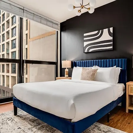 Boulevard Walk Everywhere 5 Mins To Magnificent Mile River North 05