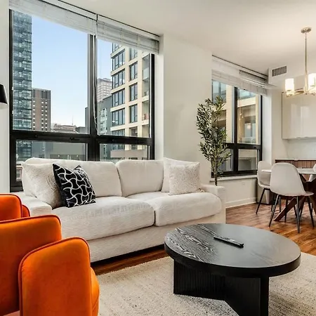 Boulevard Walk Everywhere 5 Mins To Magnificent Mile River North 02 * Chicago