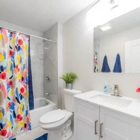 Bronzeville 42 Art & Hospitality Holiday home *