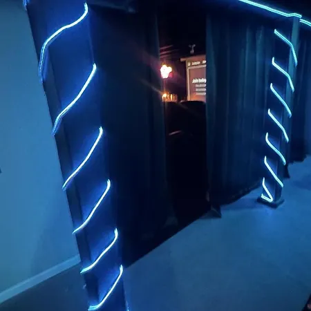 Sleeps 18 7br Gym Game Theater Chicago