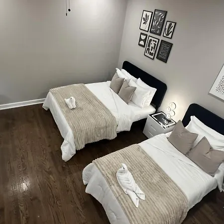 Sleeps 18 7br Gym Game Theater Holiday home *