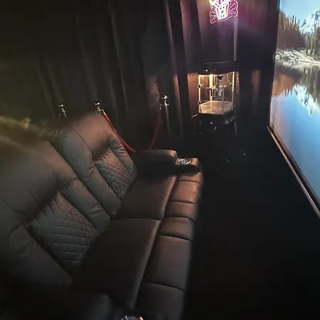 Sleeps 18 7br Gym Game Theater
