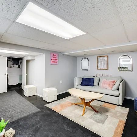 2 Mi To Calumet Park And Windy Escape! Holiday home Chicago