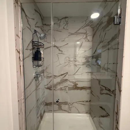 Luxury On The - High Rise