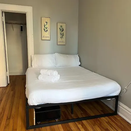 South Loop 3 Bedroom