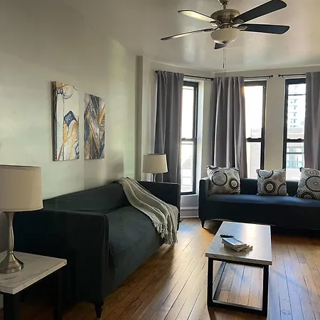 Apartment South Loop 3 Bedroom *
