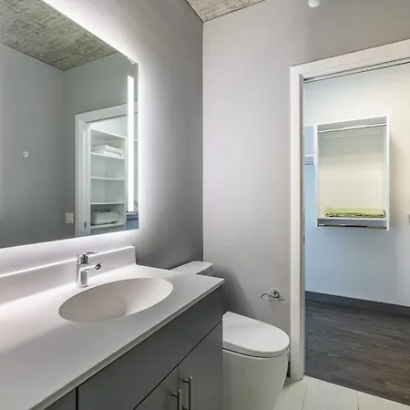 Bright & Modern 2br Perfect Escape *