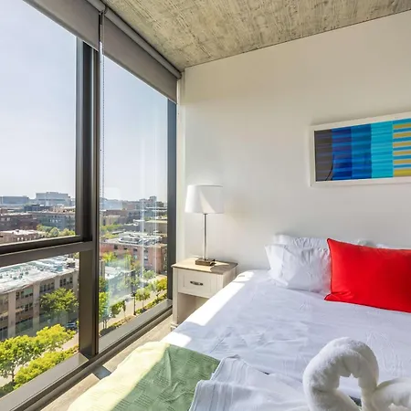 Bright & Modern 2br Perfect Escape * Chicago