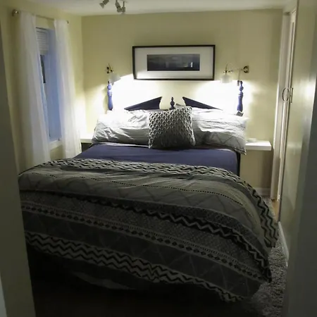 Apartment Cozy Vintage Near Downtown *