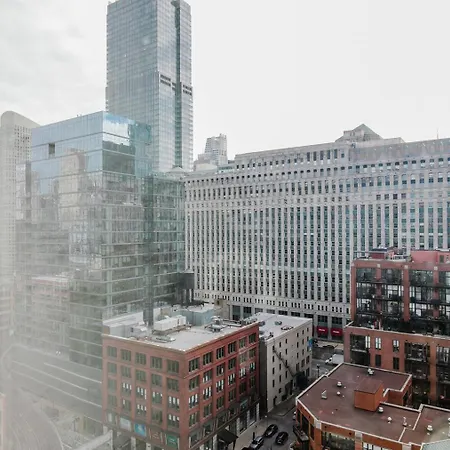 Blueground River North Rooftop Pool Nr Mart Chi-1134 Apartment *