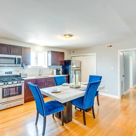 Walk To Train & Bus: Updated Apartment *