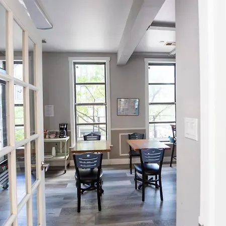 Parthenon Hostel