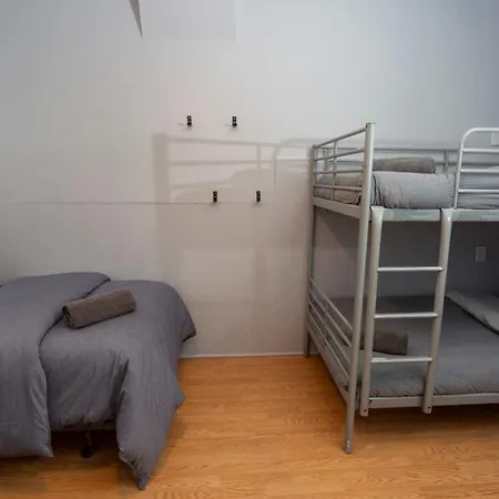 Hostel Parthenon *