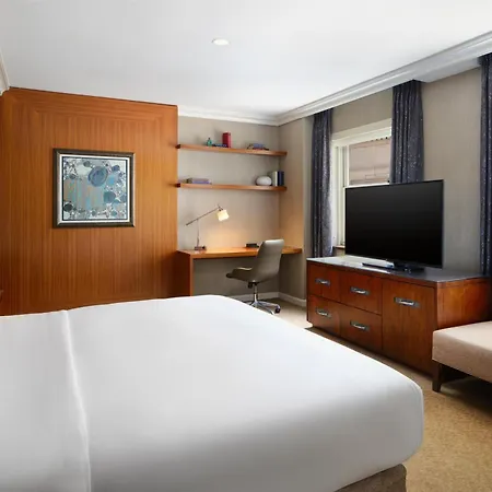 Hilton 3* Chicago