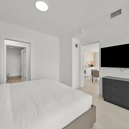 Level - Fulton Market 5*