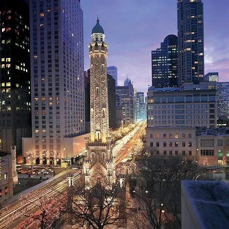 The Whitehall - Bw Premier Collection Chicago
