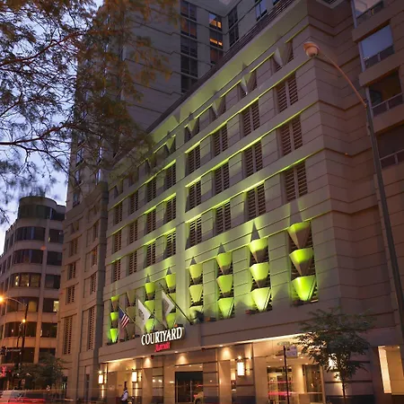 Courtyard By Marriott Downtown/river North