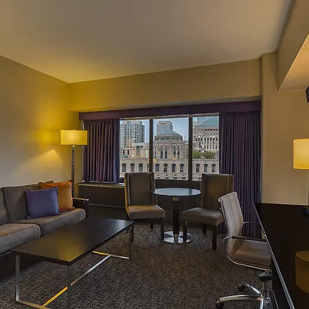 Hotel Mart Plaza River North, An Ihg 4*