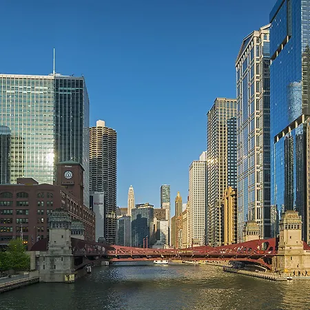Mart Plaza River North, An Ihg 4* Chicago