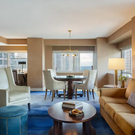 Hotel Omni