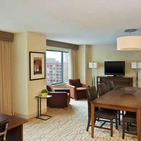 Sheraton Grand Riverwalk Chicago
