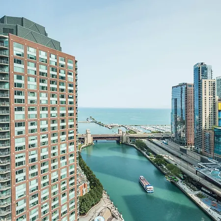 Sheraton Grand Riverwalk Hotel Chicago