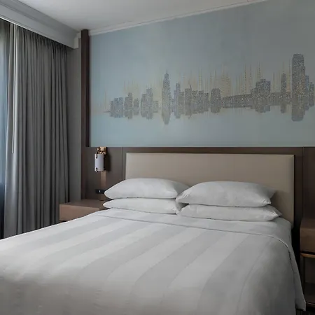 Courtyard By Marriott At Medical District-uic 3*