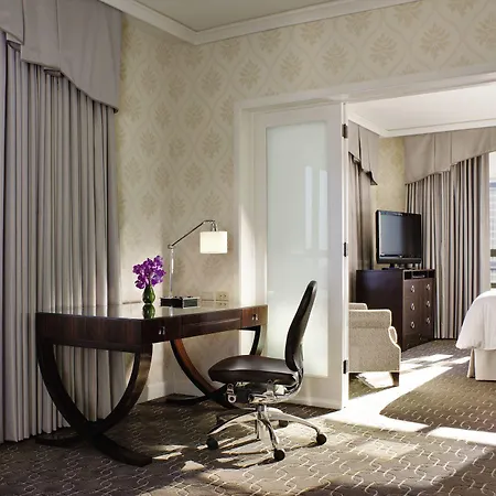 Hotel The Ritz-carlton, 5*