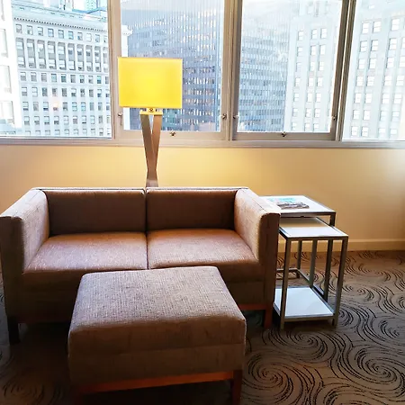 Hotel The Royal Sonesta Downtown