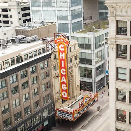 Hotel Renaissance Downtown 4*